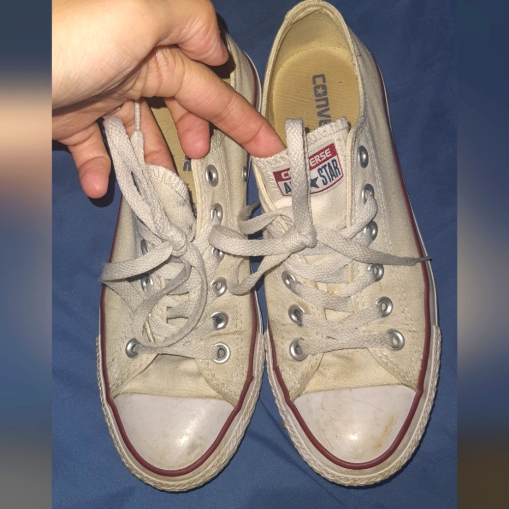 Converse size 7.5 white women's shoes